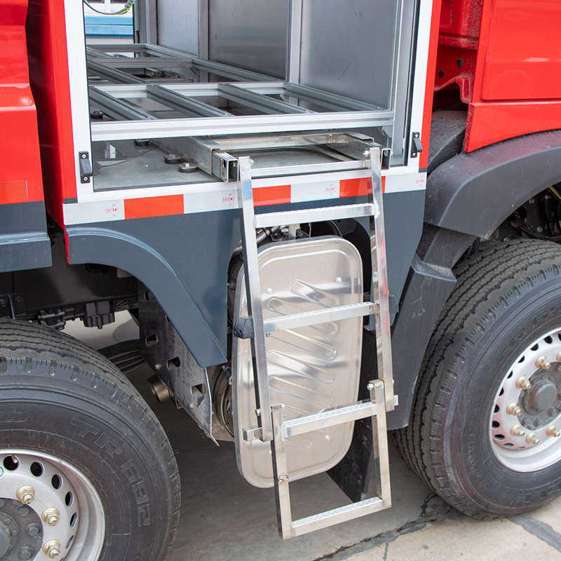 Scaletta d'imbarco pieghevole per camion dei pompieri